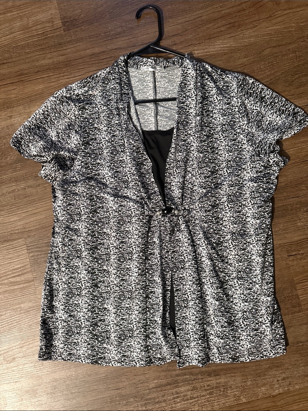 Black & White Short Sleeve Top with Camisole Layer
